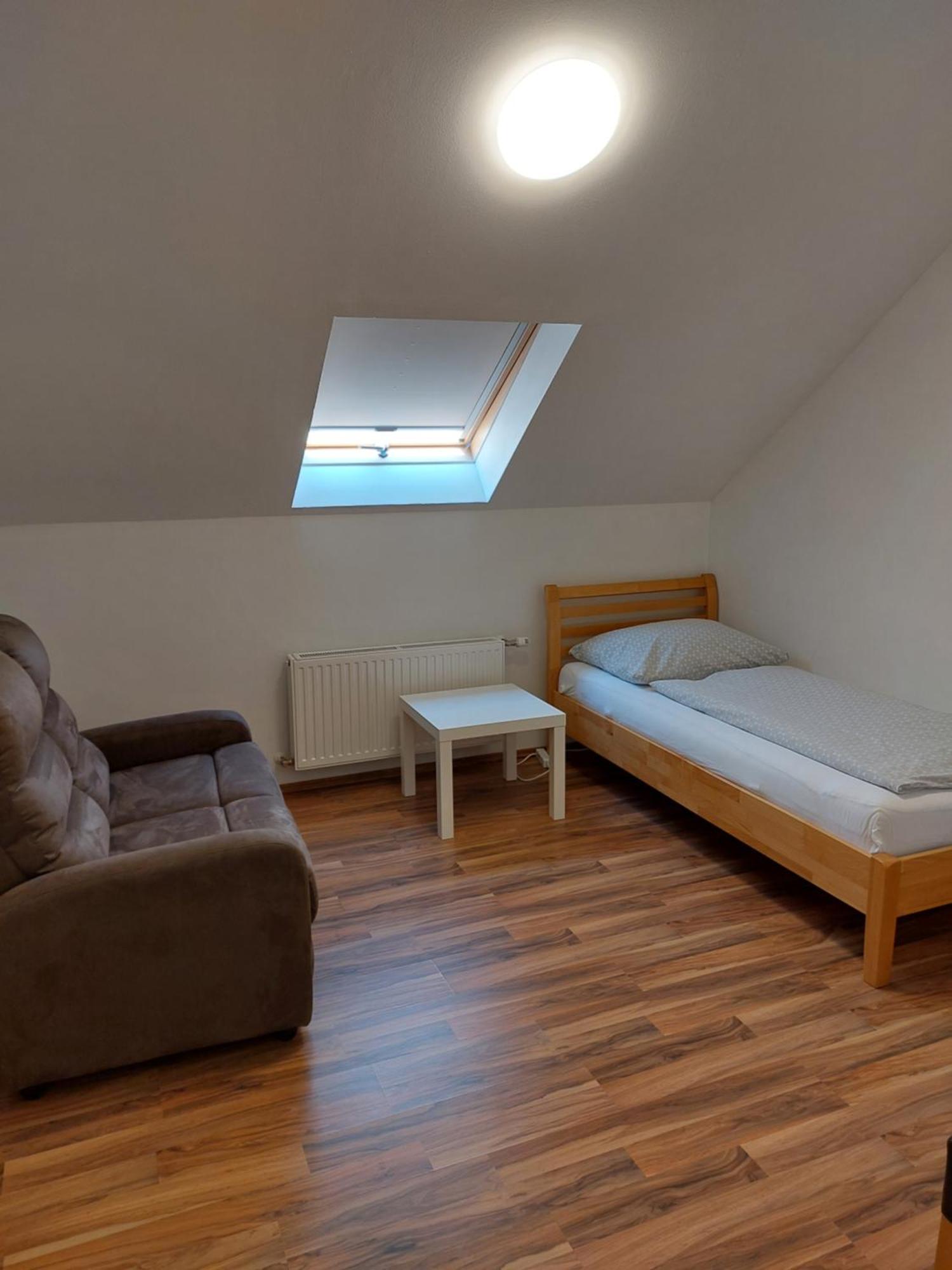 Eisenstadt Apartments 部屋 写真